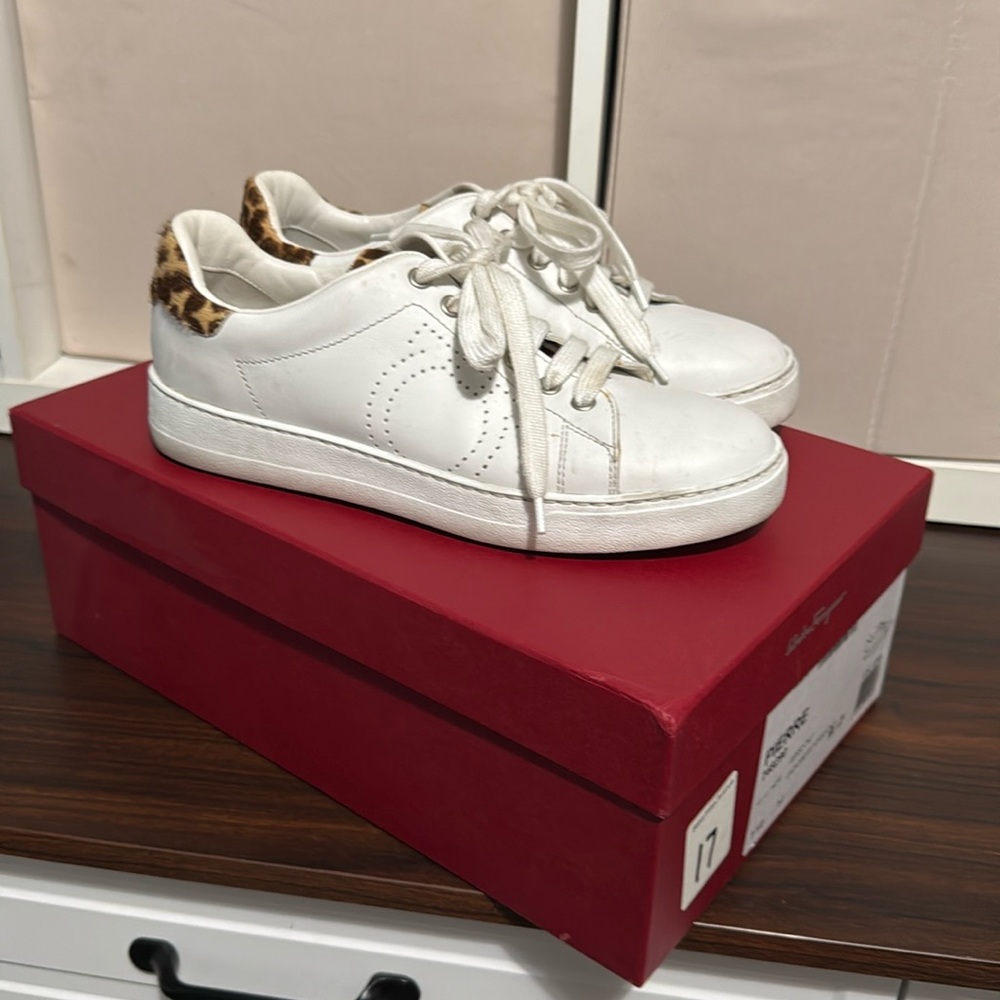 Salvadore Ferragamo Pierre women sneakers 7.5